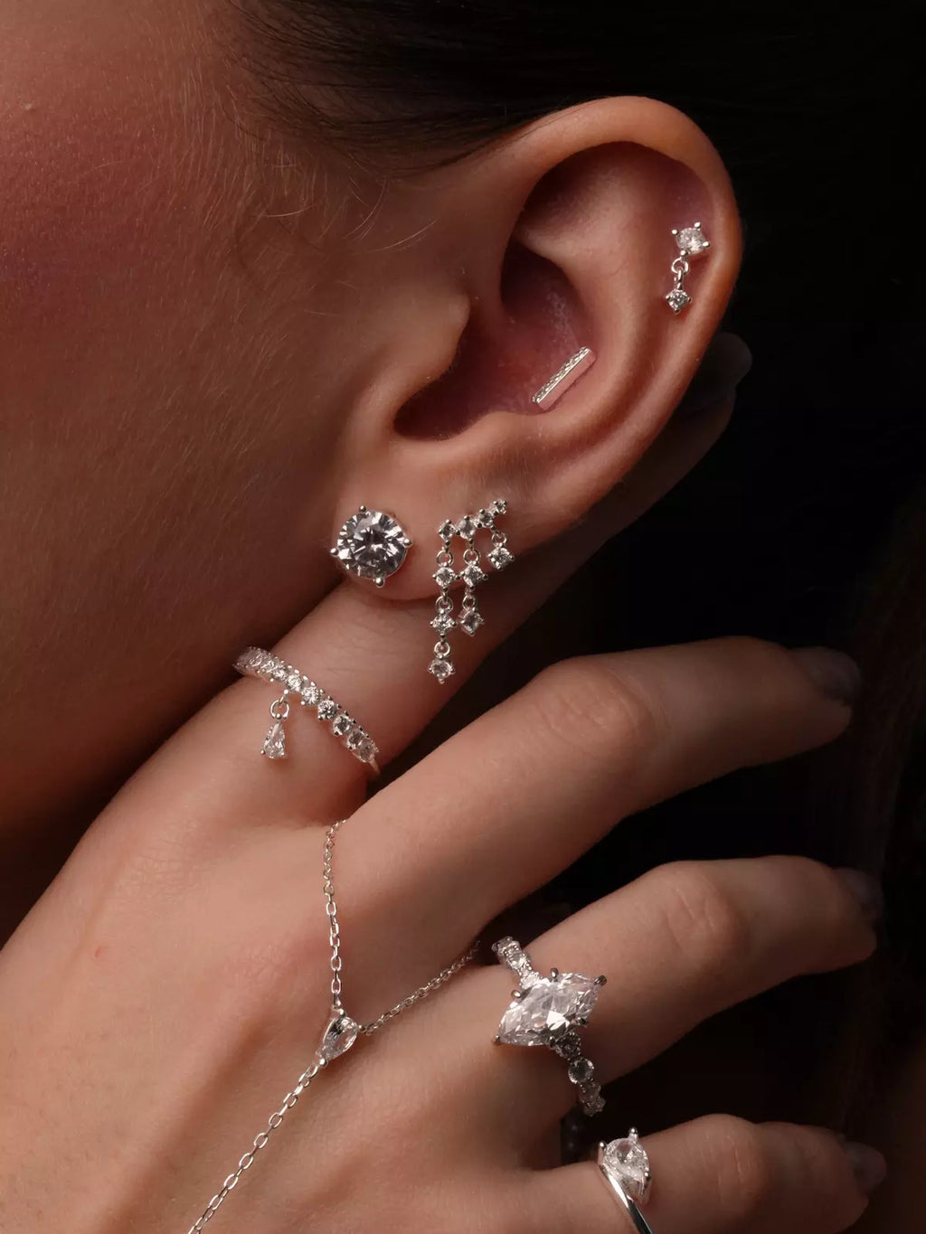 Brinco de Prata Solitário Ponto de Luz